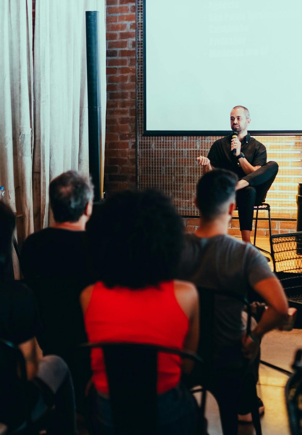 Emprender con propósito: consejos, inspiración y estrategias para crear empresas exitosas desde la pasión, el liderazgo consciente y la innovación. Impulsa tu negocio y transforma tu vida profesional.